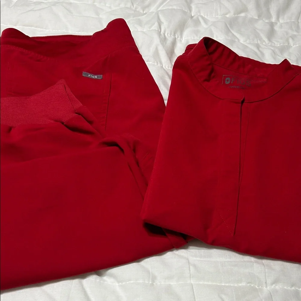 Figs Women’s  Teal Mandarin top and jogger pants. - Picture 2 of 2